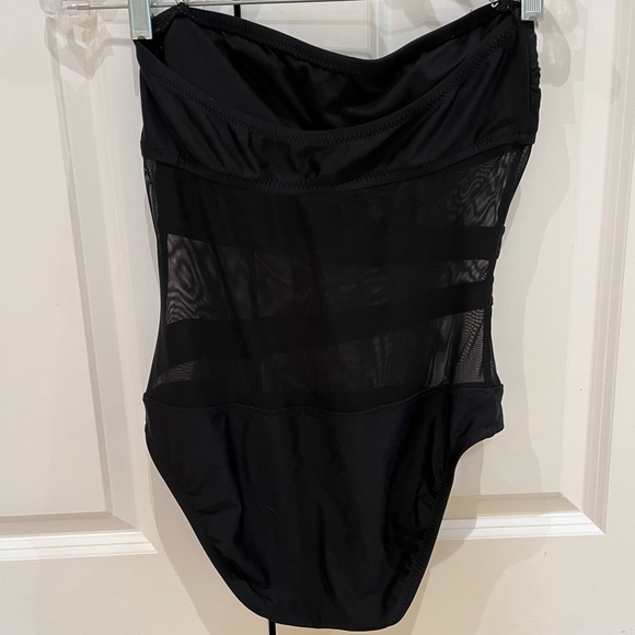 Mossimo black illusion bathing suit - Picture 2 of 8